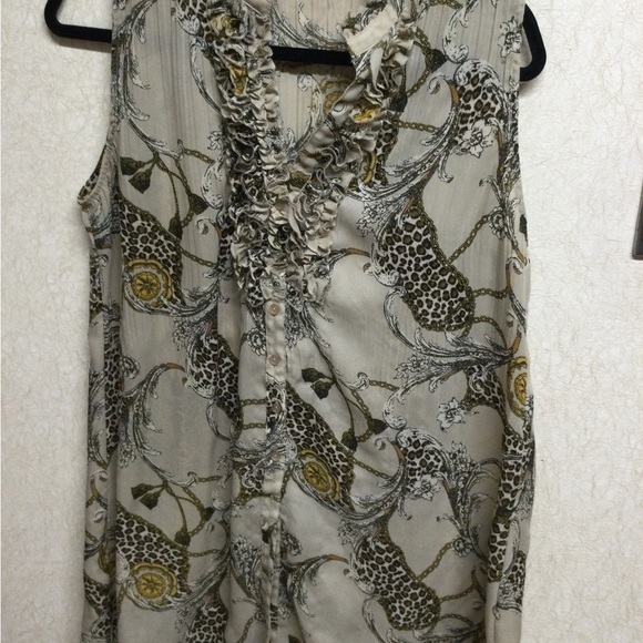 Tops - Animal print extra large top. Polyester mix,